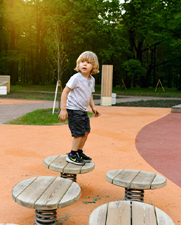 学玩一体 学玩一体