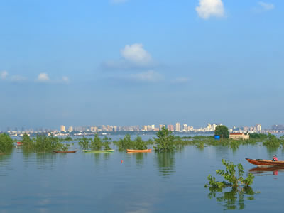 朋友圈自拍可爱小句子合集 自拍说说女生可爱吸引人